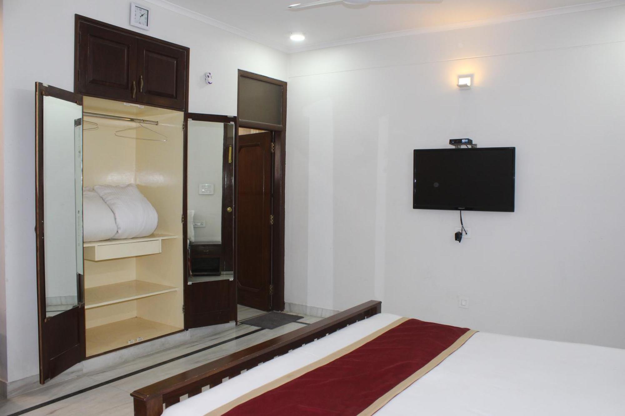 Hotel Sukhvilas Jaipur Eksteriør billede