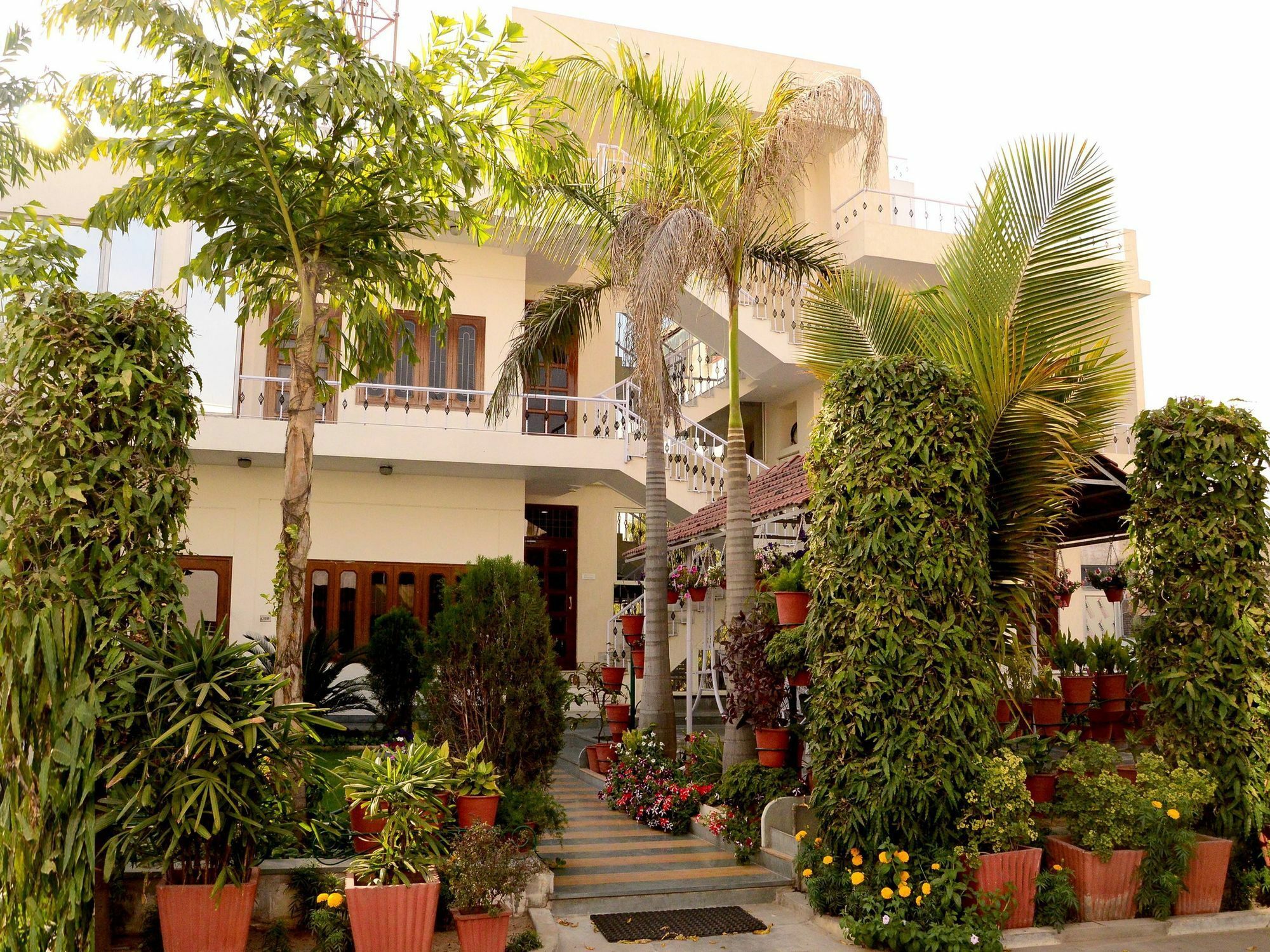 Hotel Sukhvilas Jaipur Eksteriør billede